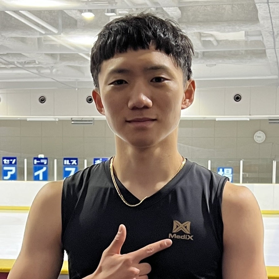 松津 秀太